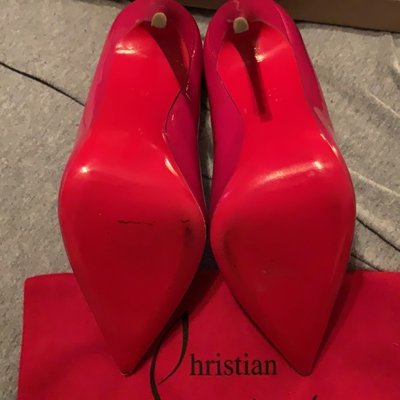 Christian Louboutin So Kate Heels - Picture 3 of 5